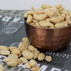 Giant Salted Peanuts Blanched
